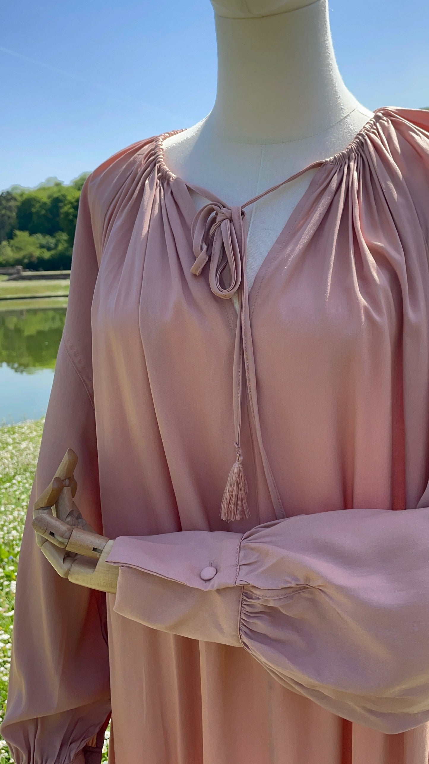 ROBE WARDA ROSE
